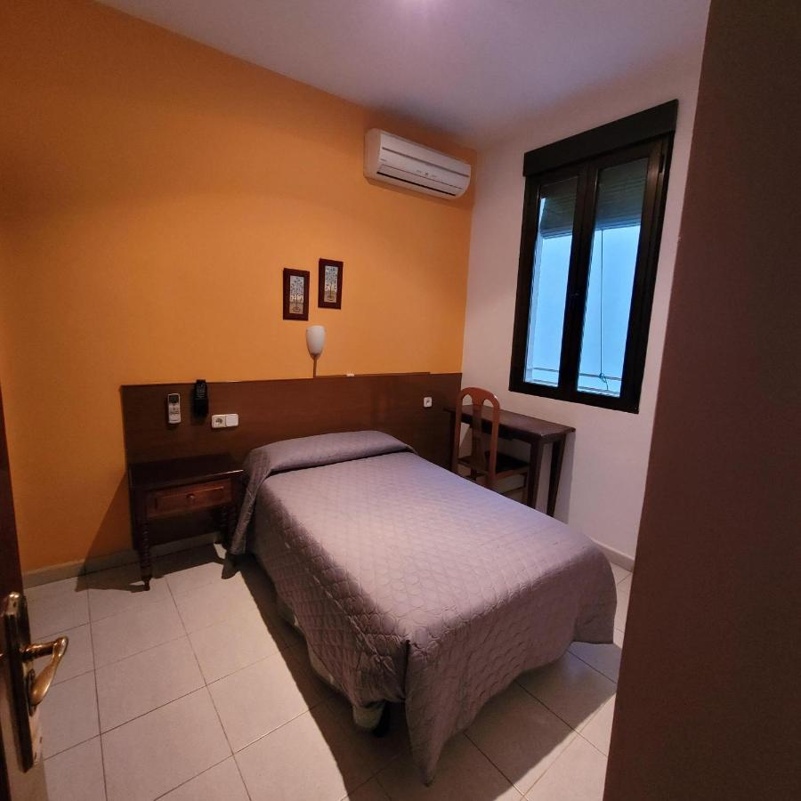 Hostal Pan America Madrid Luaran gambar