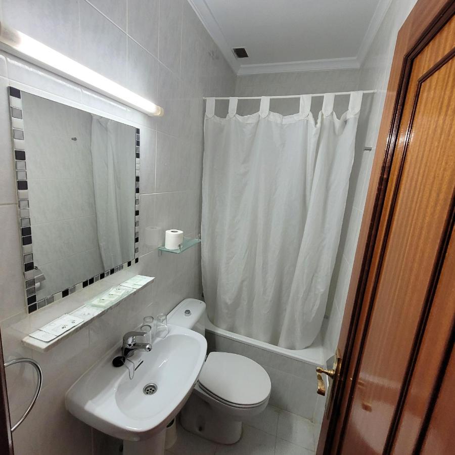 Hostal Pan America Madrid Luaran gambar